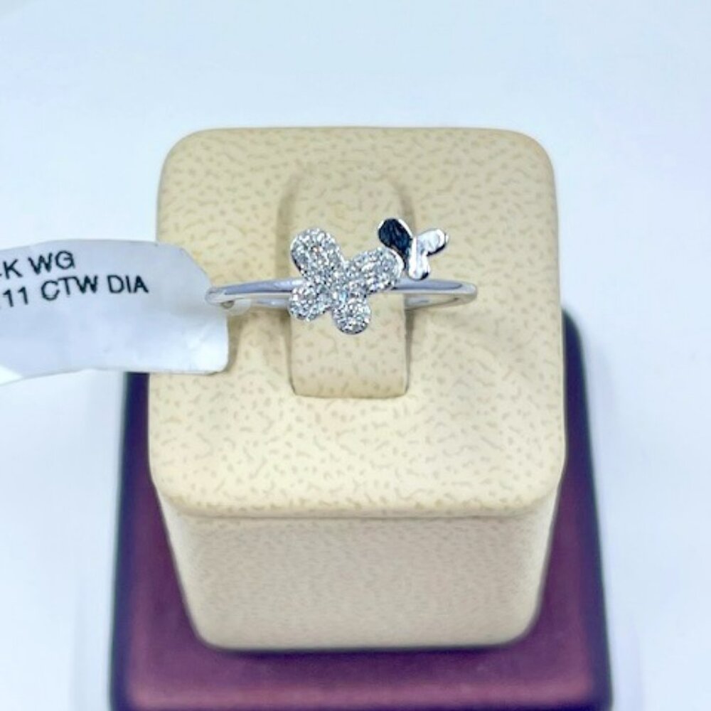 Cute Butterfly Diamond ring in 14k white gold